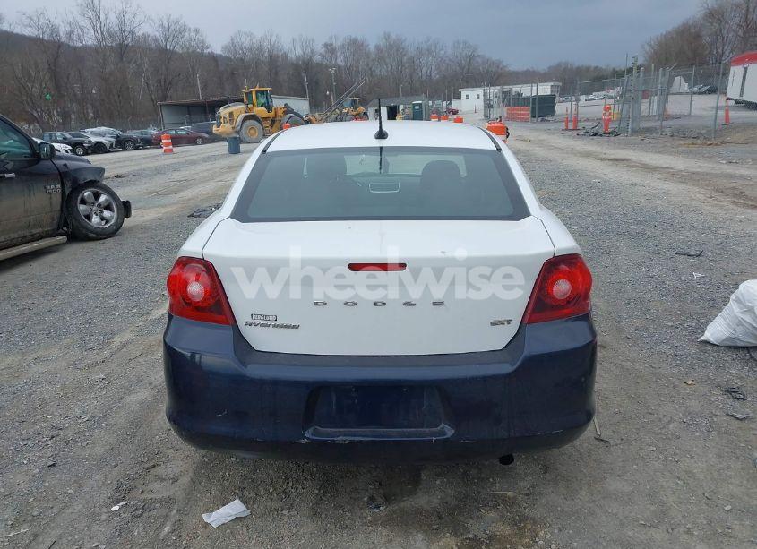 Photo 17 of 2012 Dodge Avenger SXT (VIN 1C3CDZCB9CN196213)