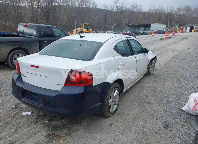 Photo 4 of 2012 Dodge Avenger SXT (VIN 1C3CDZCB9CN196213)