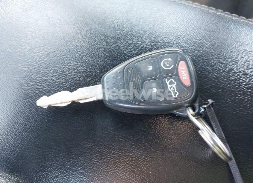 Photo 11 of 2014 Dodge Avenger SXT (VIN 1C3CDZCB9EN113558)