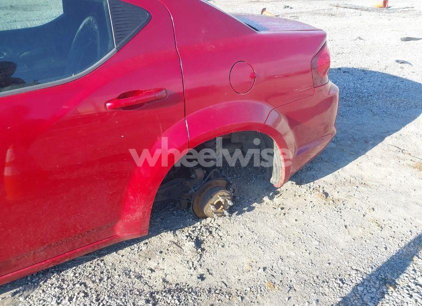 Photo 14 of 2014 Dodge Avenger SXT (VIN 1C3CDZCB9EN163599)