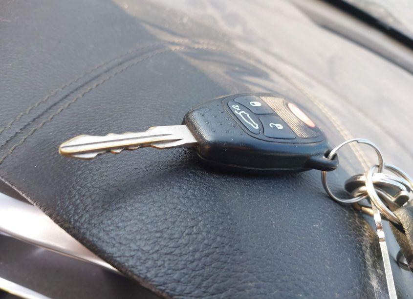 Photo 11 of 2014 Dodge Avenger SXT (VIN 1C3CDZCB9EN233716)