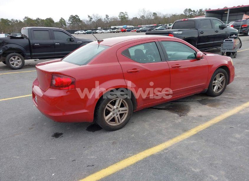Photo 4 of 2012 Dodge Avenger SXT (VIN 1C3CDZCBXCN157226)
