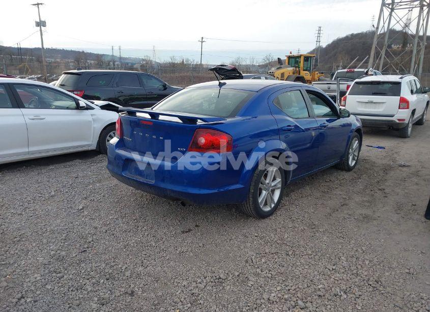 Photo 4 of 2013 Dodge Avenger SXT (VIN 1C3CDZCBXDN557109)