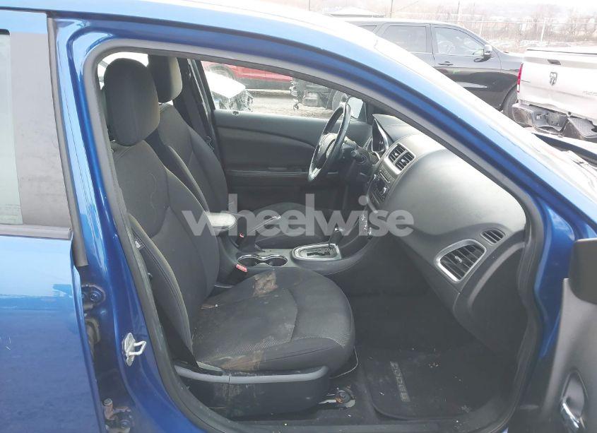 Photo 5 of 2013 Dodge Avenger SXT (VIN 1C3CDZCBXDN557109)