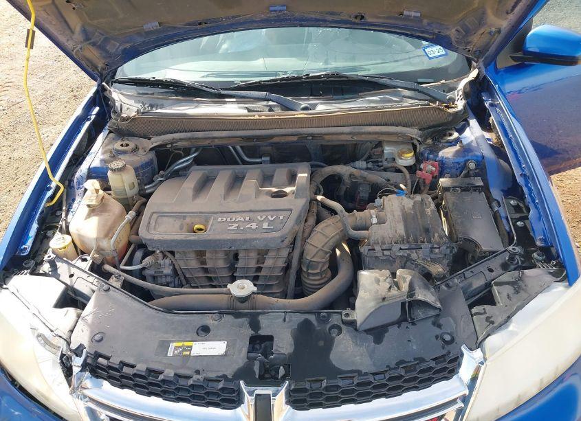 Photo 10 of 2013 Dodge Avenger SXT (VIN 1C3CDZCBXDN746567)