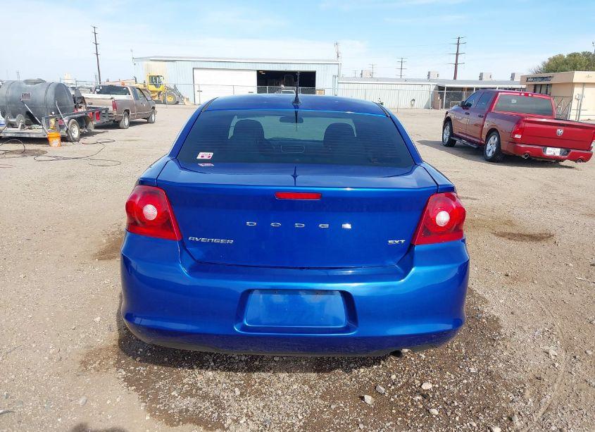 Photo 16 of 2013 Dodge Avenger SXT (VIN 1C3CDZCBXDN746567)