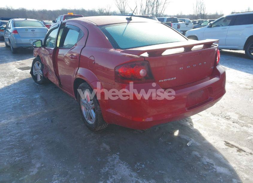 Photo 3 of 2013 Dodge Avenger SXT (VIN 1C3CDZCBXDN768309)