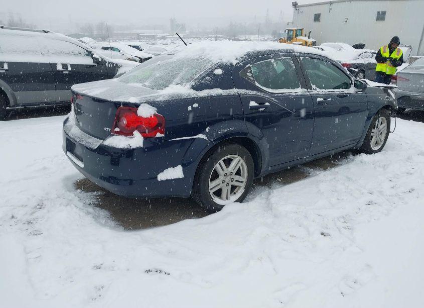 Photo 4 of 2014 Dodge Avenger SXT (VIN 1C3CDZCBXEN163384)