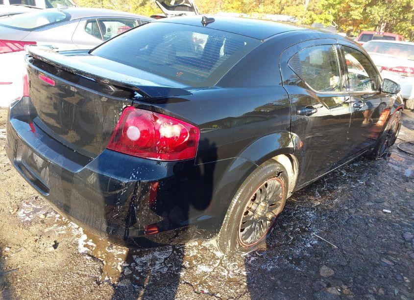 Photo 4 of 2013 Dodge Avenger SXT (VIN 1C3CDZCG1DN596649)