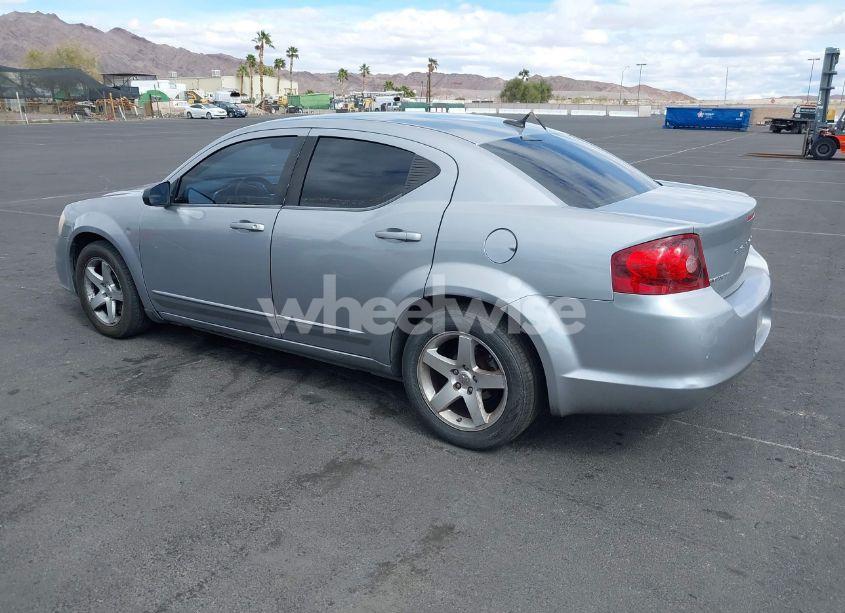 Photo 3 of 2013 Dodge Avenger SXT (VIN 1C3CDZCG1DN708785)