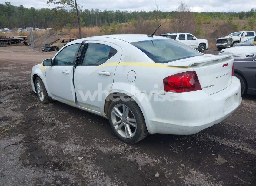 Photo 3 of 2013 Dodge Avenger SXT (VIN 1C3CDZCG1DN730740)