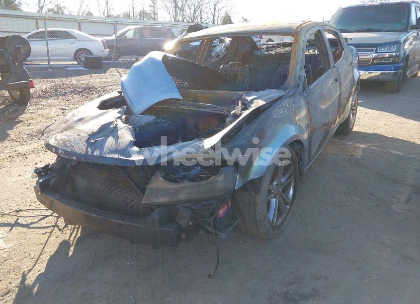 Photo 2 of 2013 Dodge Avenger SXT (VIN 1C3CDZCG2DN520101)