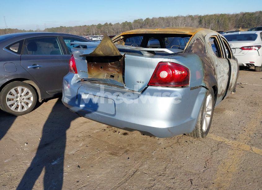 Photo 4 of 2013 Dodge Avenger SXT (VIN 1C3CDZCG2DN520101)