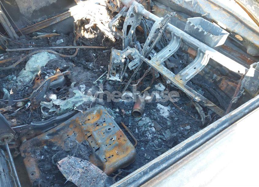 Photo 5 of 2013 Dodge Avenger SXT (VIN 1C3CDZCG2DN520101)