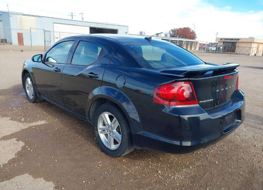 Photo 3 of 2013 Dodge Avenger SXT (VIN 1C3CDZCG6DN531490)