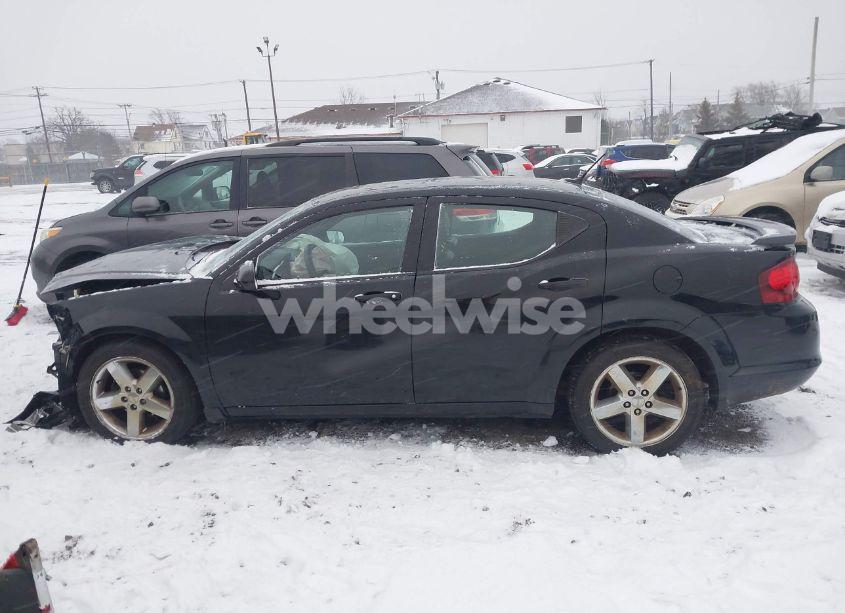 Photo 15 of 2013 Dodge Avenger SXT (VIN 1C3CDZCG6DN544854)