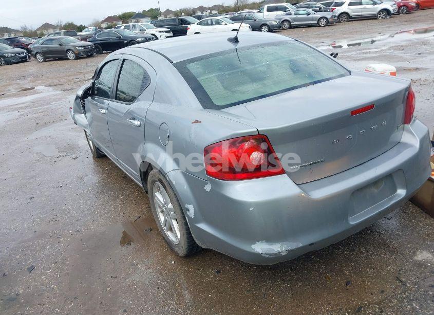 Photo 3 of 2013 Dodge Avenger SXT (VIN 1C3CDZCG6DN709625)
