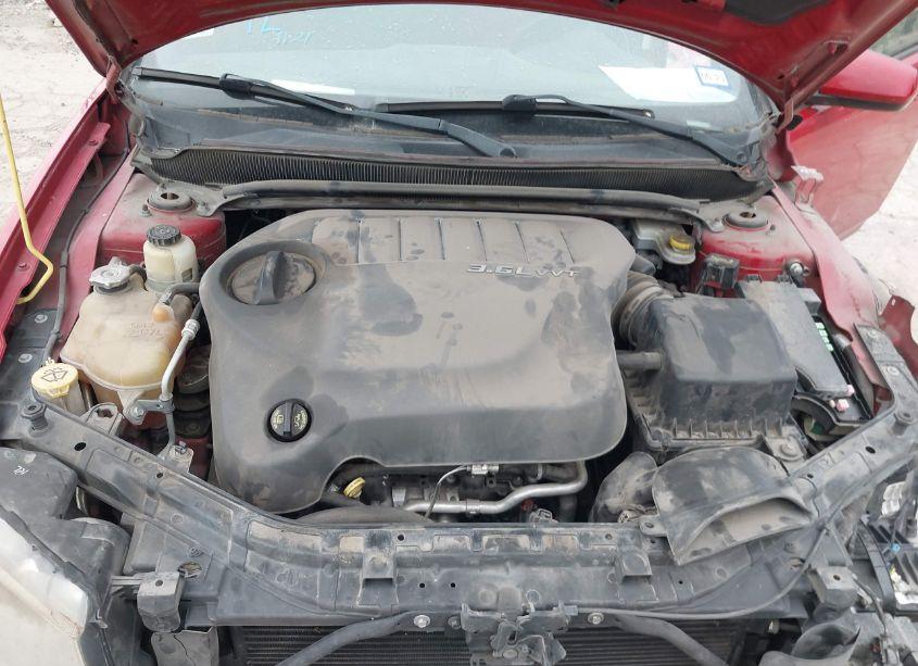 Photo 10 of 2014 Dodge Avenger SXT (VIN 1C3CDZCG6EN160039)