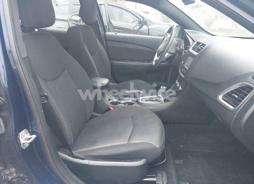 Photo 5 of 2013 Dodge Avenger SXT (VIN 1C3CDZCG7DN582562)