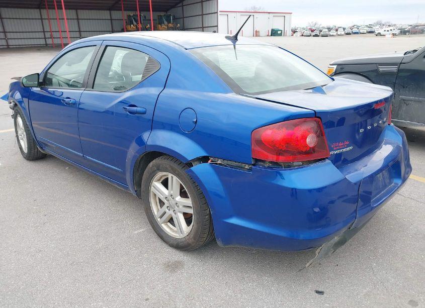 Photo 3 of 2013 Dodge Avenger SXT (VIN 1C3CDZCG7DN708726)