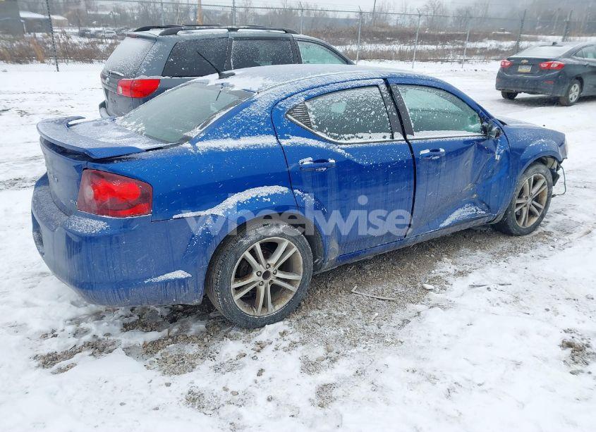 Photo 4 of 2014 Dodge Avenger SXT (VIN 1C3CDZCG7EN160258)