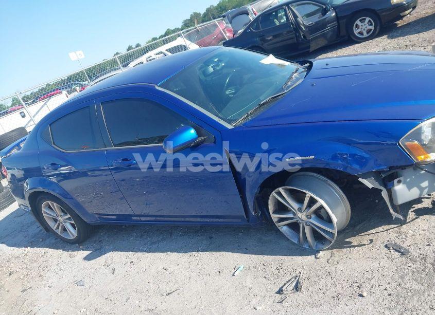 Photo 13 of 2014 Dodge Avenger SXT (VIN 1C3CDZCG7EN201911)