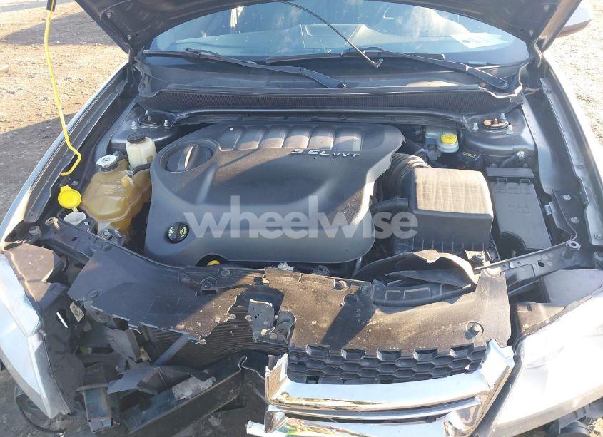 Photo 10 of 2013 Dodge Avenger SXT (VIN 1C3CDZCG8DN502931)