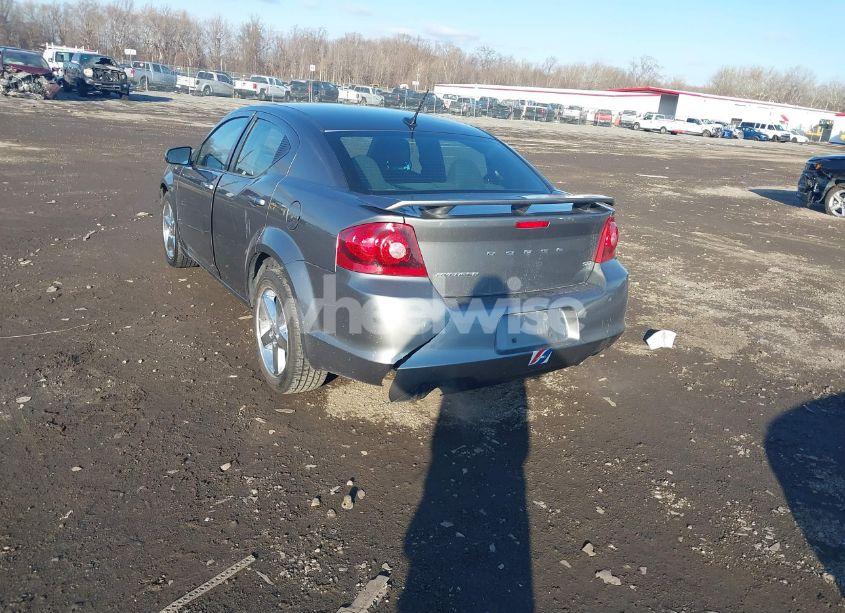 Photo 3 of 2013 Dodge Avenger SXT (VIN 1C3CDZCG8DN502931)