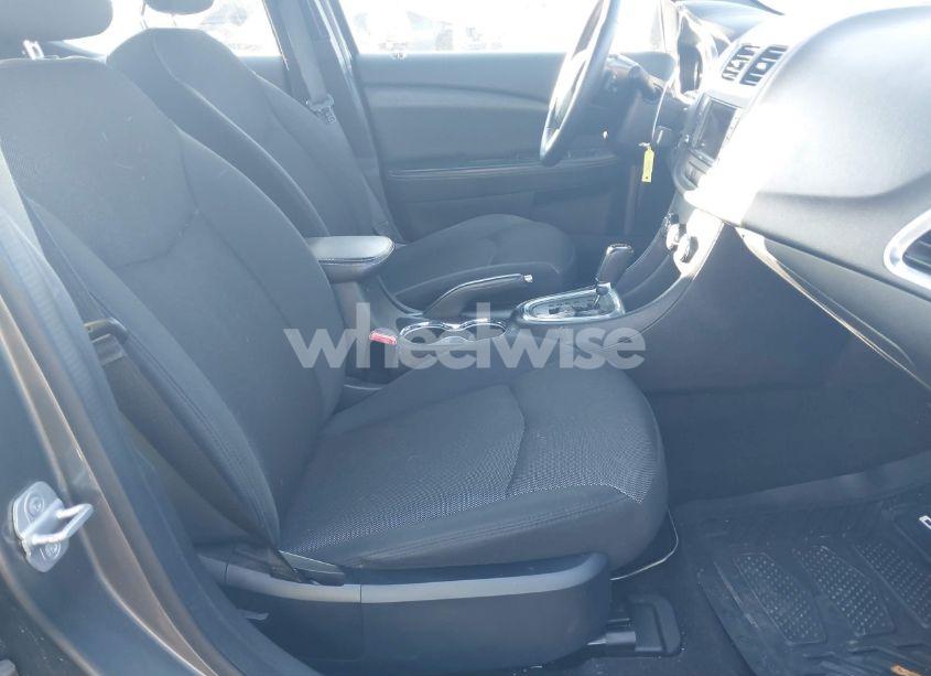 Photo 5 of 2013 Dodge Avenger SXT (VIN 1C3CDZCG8DN502931)