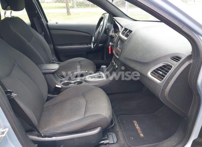 Photo 5 of 2013 Dodge Avenger SXT (VIN 1C3CDZCG8DN583719)