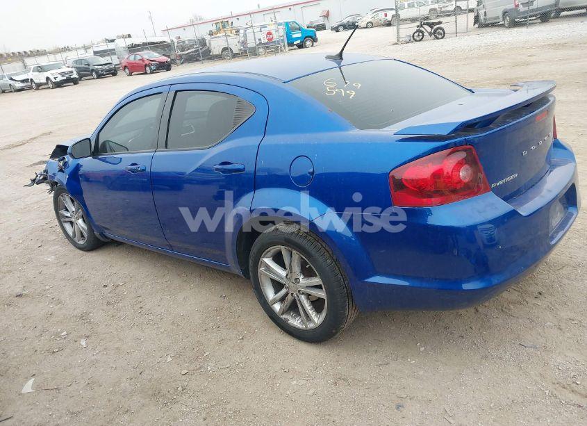 Photo 3 of 2014 Dodge Avenger SXT (VIN 1C3CDZCG8EN159992)