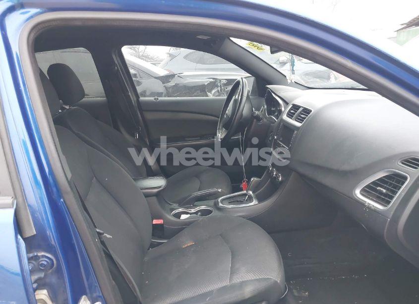 Photo 5 of 2014 Dodge Avenger SXT (VIN 1C3CDZCG8EN159992)