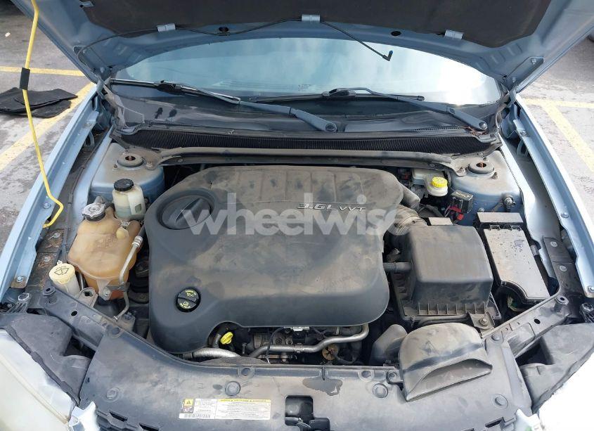 Photo 10 of 2013 Dodge Avenger SXT (VIN 1C3CDZCG9DN508060)