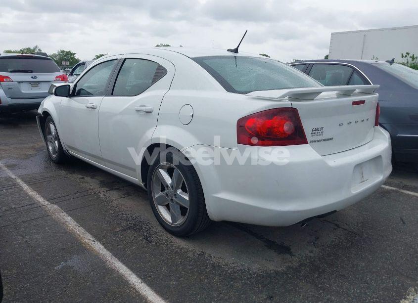 Photo 3 of 2013 Dodge Avenger SXT (VIN 1C3CDZCG9DN772959)