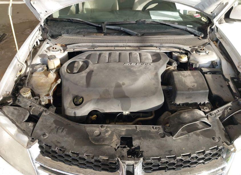 Photo 10 of 2013 Dodge Avenger SXT (VIN 1C3CDZCGXDN709126)