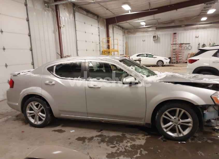 Photo 13 of 2012 Dodge Avenger SXT PLUS (VIN 1C3CDZEG3CN143077)