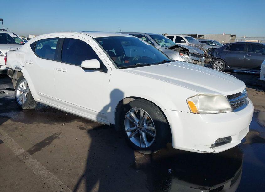 2012 Dodge Avenger SXT PLUS (VIN 1C3CDZEG9CN309909) main photo