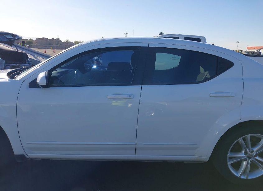Photo 14 of 2012 Dodge Avenger SXT PLUS (VIN 1C3CDZEG9CN309909)