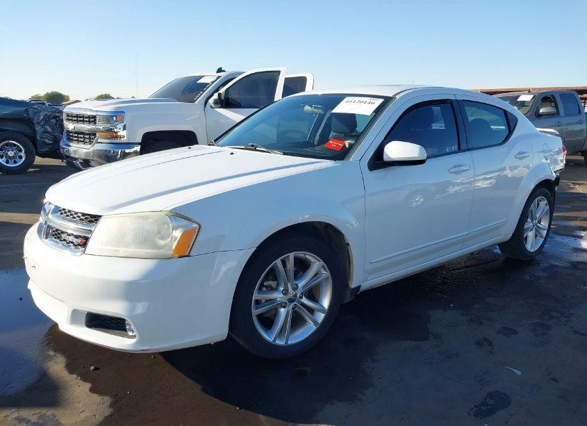 Photo 2 of 2012 Dodge Avenger SXT PLUS (VIN 1C3CDZEG9CN309909)