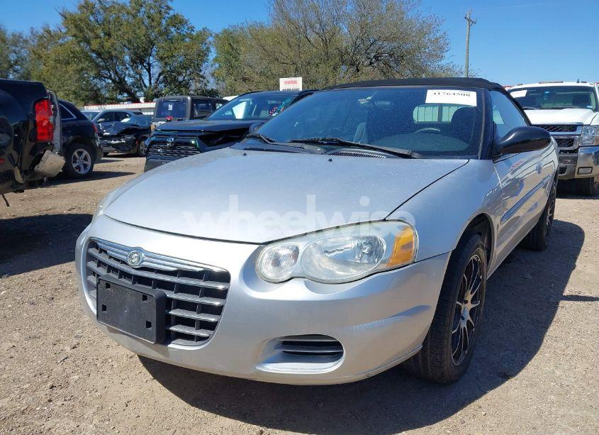Photo 6 of 2005 Chrysler Sebring (VIN 1C3EL45RX5N502685)