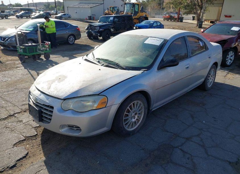 Photo 2 of 2005 Chrysler Sebring (VIN 1C3EL46J15N689839)