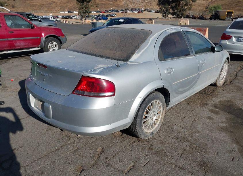 Photo 4 of 2005 Chrysler Sebring (VIN 1C3EL46J15N689839)