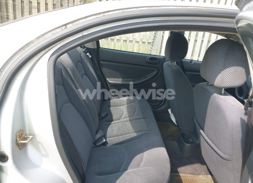 Photo 8 of 2004 Chrysler Sebring LX (VIN 1C3EL46X24N217314)