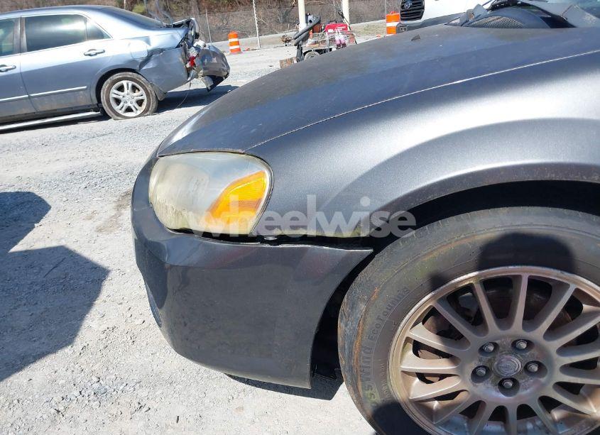 Photo 6 of 2005 Chrysler Sebring (VIN 1C3EL46X35N658547)