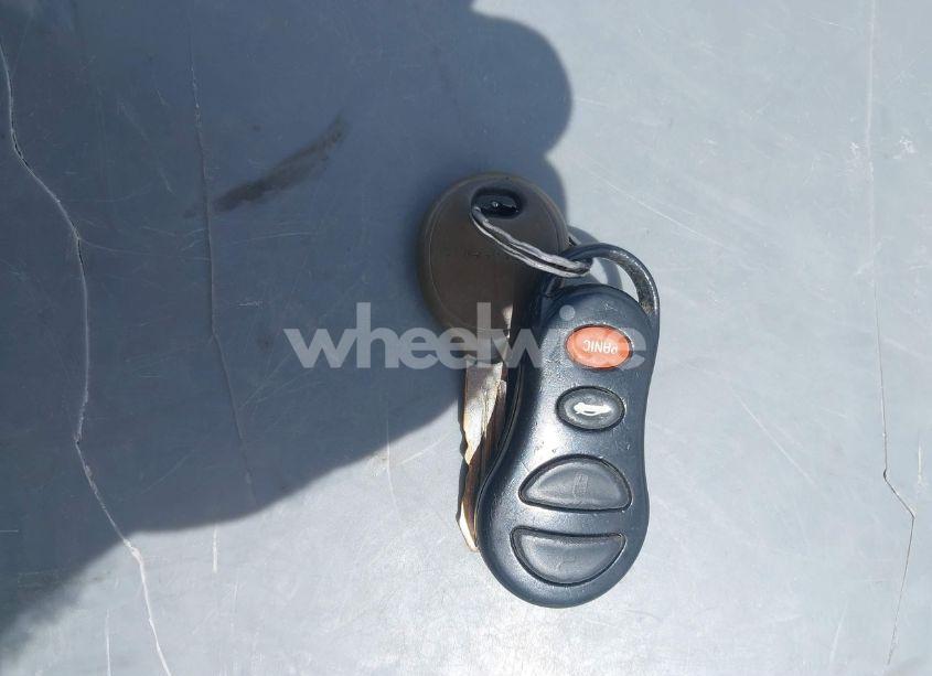 Photo 11 of 2005 Chrysler Sebring (VIN 1C3EL46X55N521982)