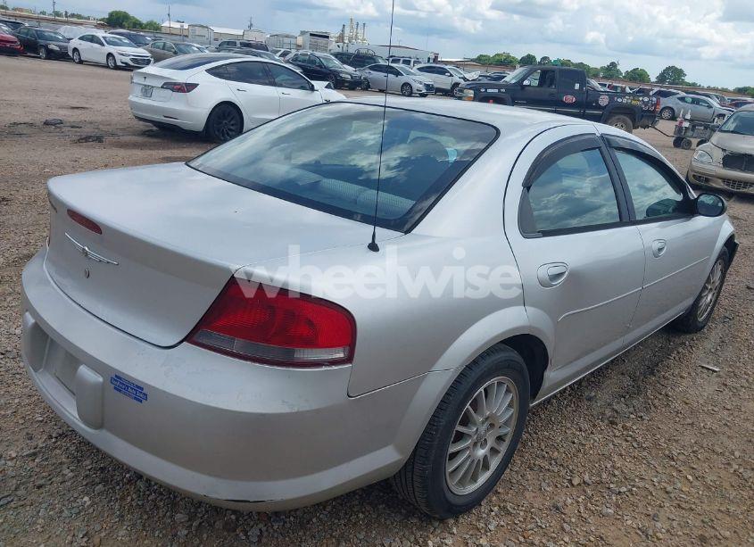 Photo 4 of 2005 Chrysler Sebring (VIN 1C3EL46X55N521982)