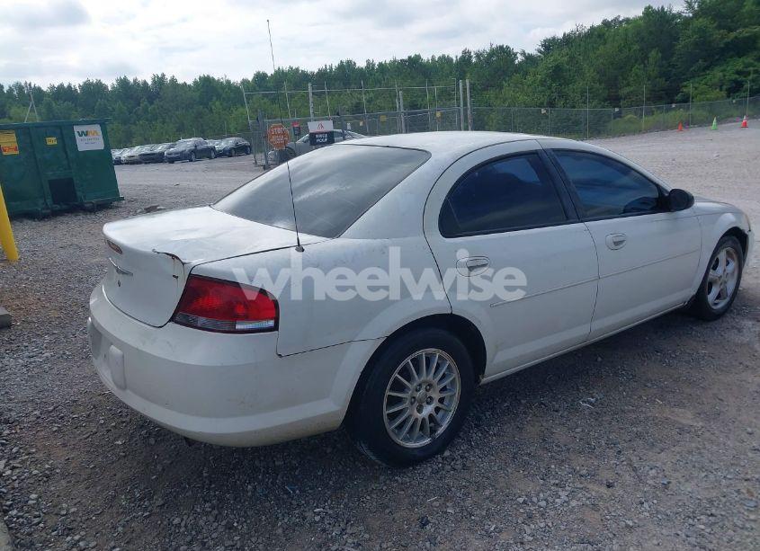 Photo 4 of 2005 Chrysler Sebring (VIN 1C3EL46X55N702922)