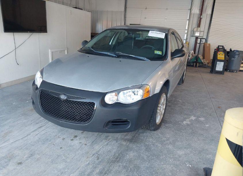 Photo 2 of 2005 Chrysler Sebring (VIN 1C3EL46XX5N690363)