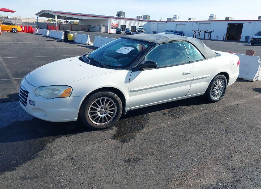 Photo 2 of 2005 Chrysler Sebring TOURING (VIN 1C3EL55R25N566760)