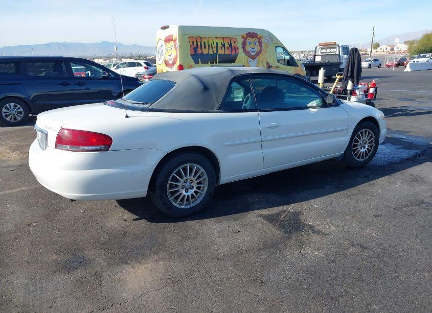 Photo 4 of 2005 Chrysler Sebring TOURING (VIN 1C3EL55R25N566760)